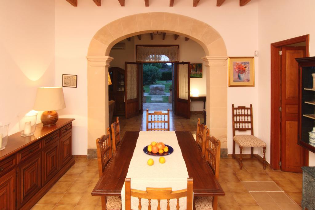 El Vila Hotel Pollença Стая снимка