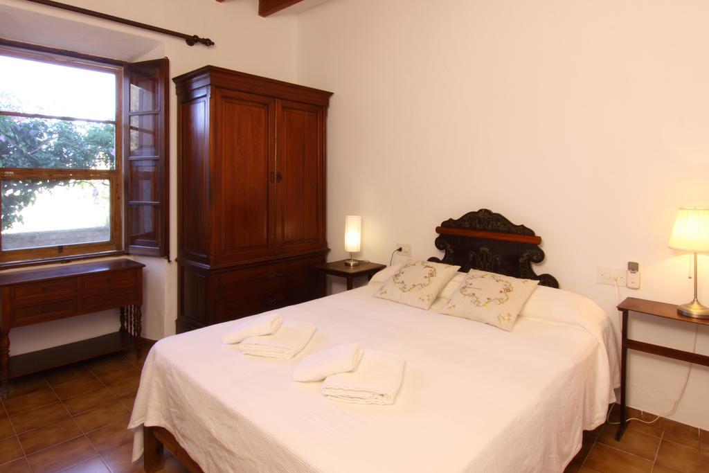 El Vila Hotel Pollença Стая снимка