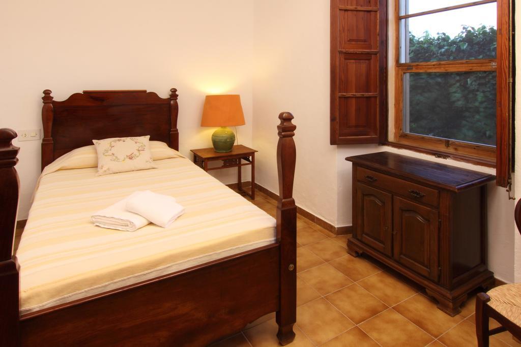 El Vila Hotel Pollença Стая снимка